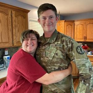 Meet your Posher, Allison